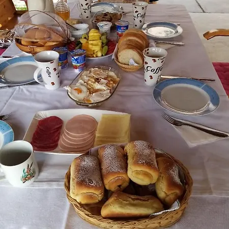 בית אירוח Mezeskucko *