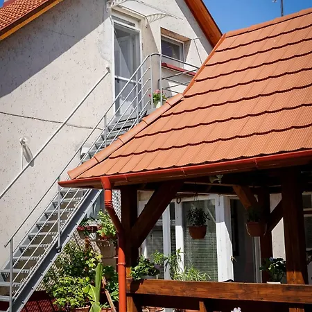 Mezeskucko Tiszaszolos